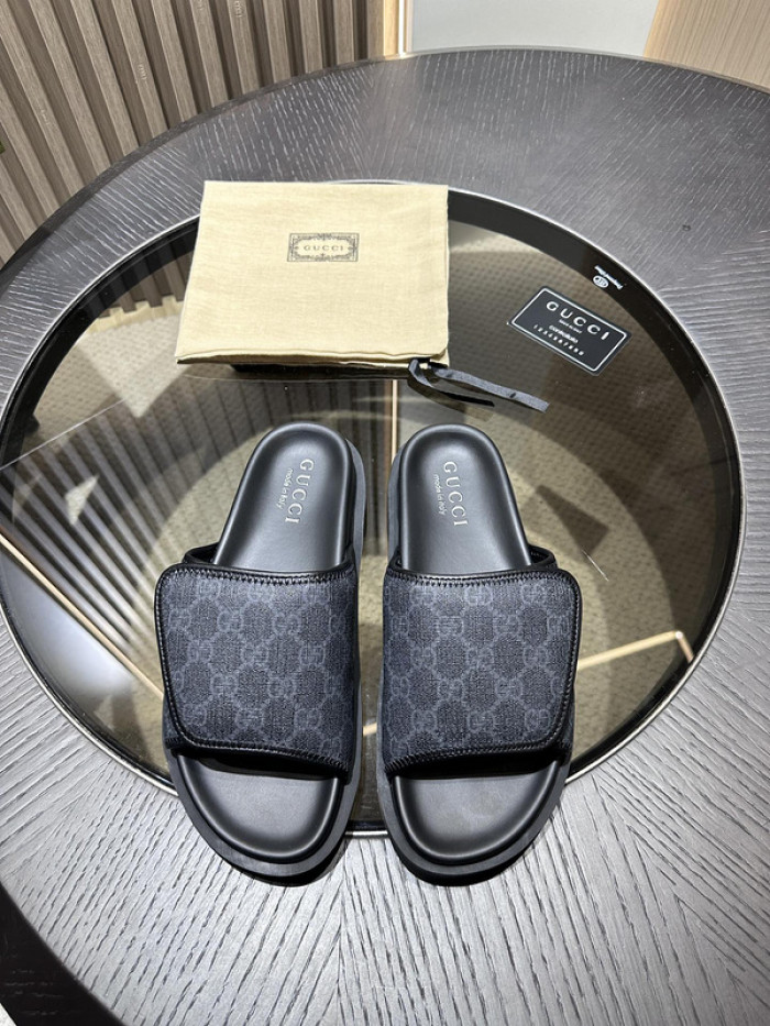 Gv*c slippers