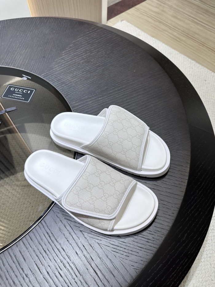 Gv*c slippers