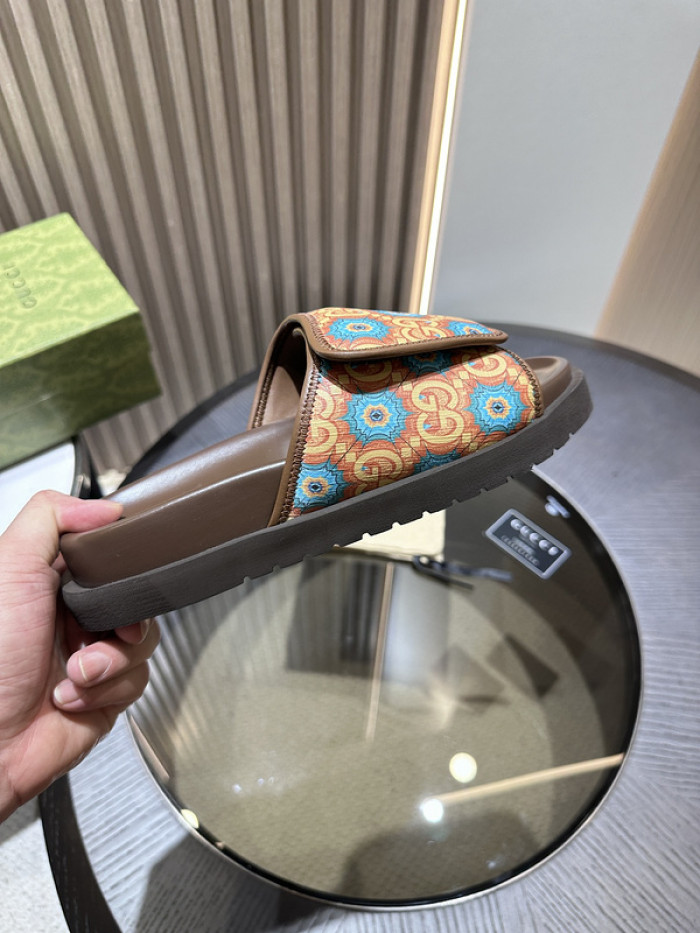 Gv*c slippers