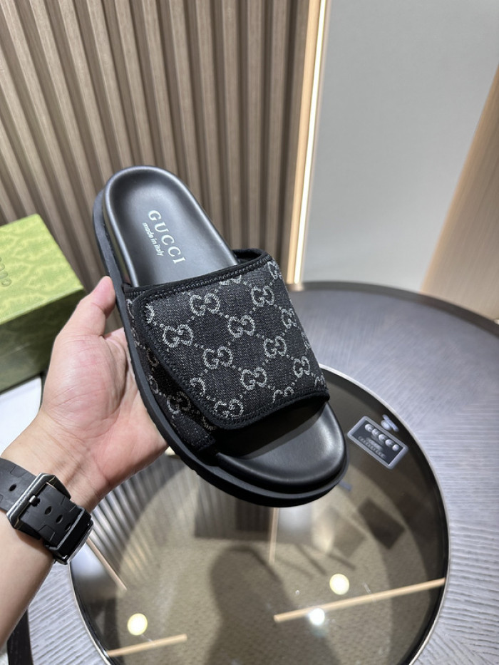 Gv*c slippers