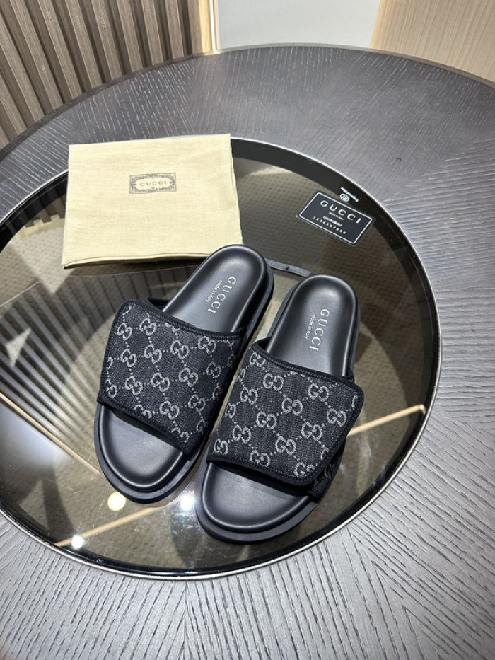 Gv*c slippers