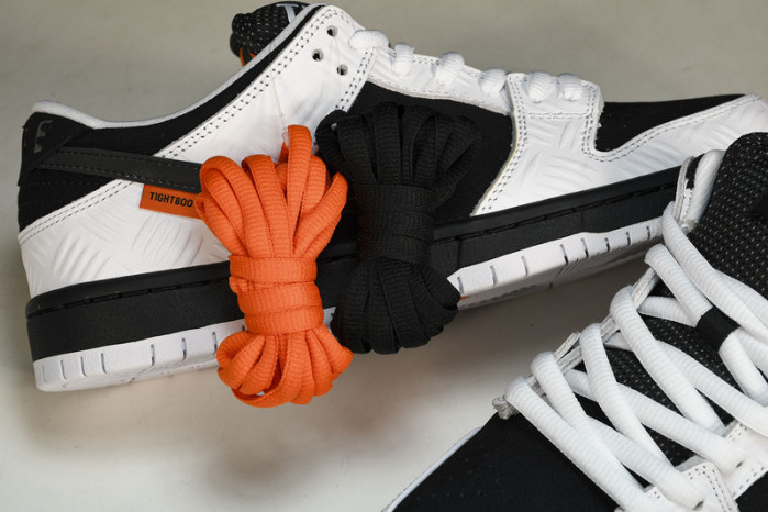 TIGHTBOOTH x Nike SB Dunk Low FD2629-100