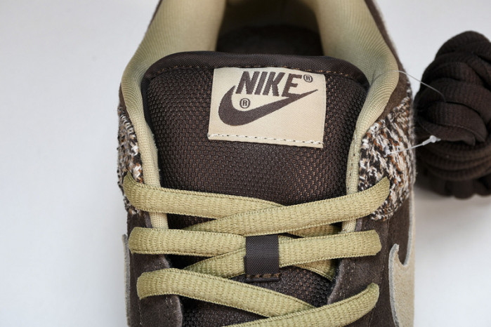 Nike SB Dunk Low Pro 