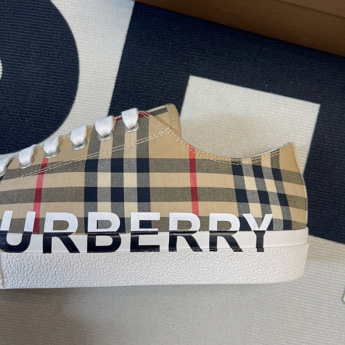 BUR  SNEAKER