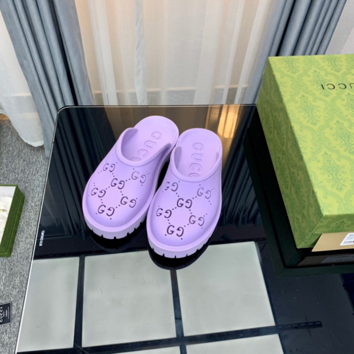 Gv*c slippers