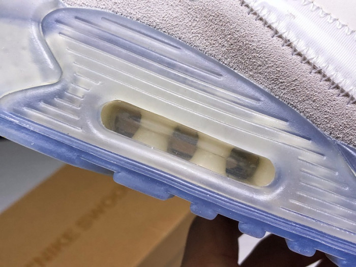 NIKE AIR MAX 90 