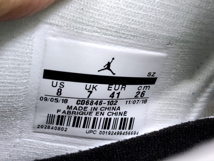 Air Jordan 11 Low 