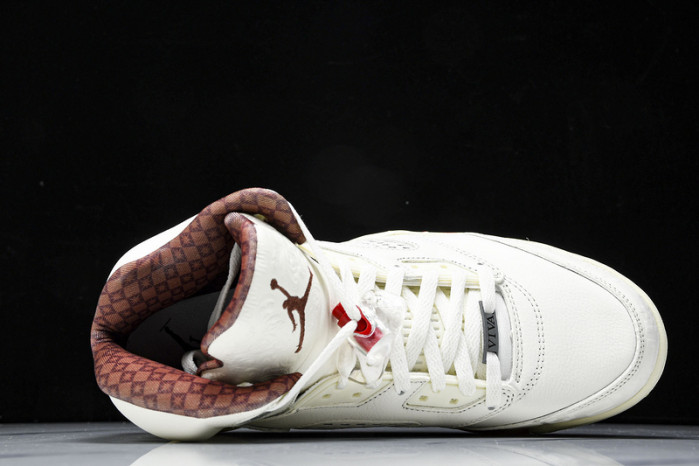 Air Jordan 5 "El Grito" Sail and Dark Pony HF8833-100