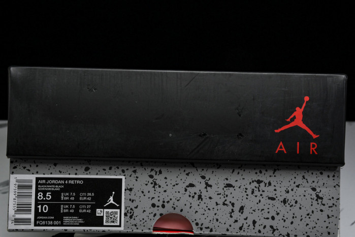 AIR JORDAN 4 RETRO  