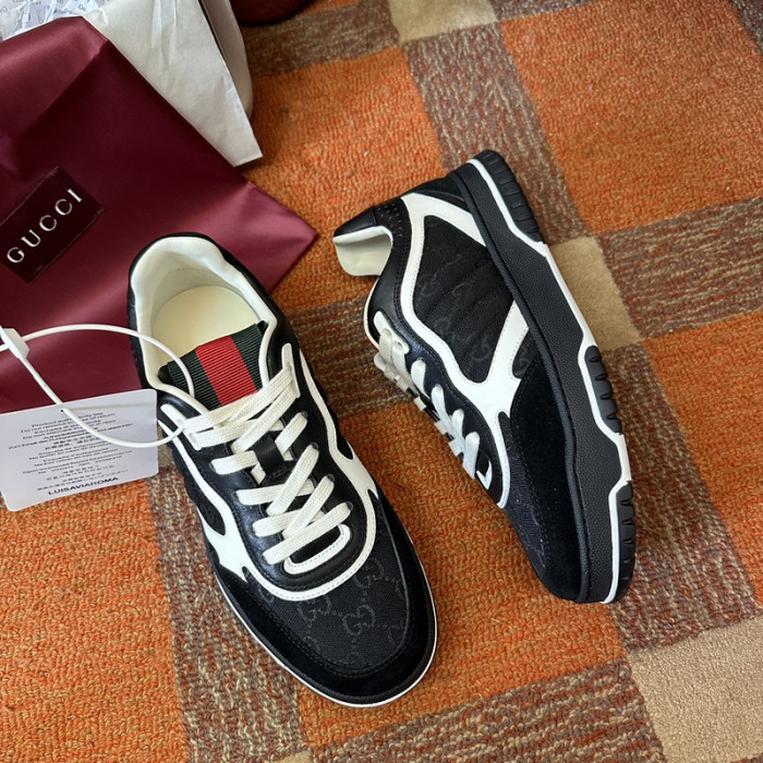 Gv*c sneaker