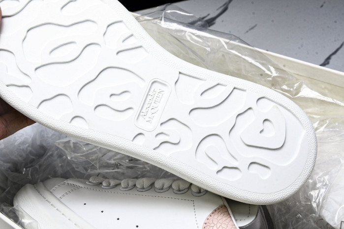 MQ Sneakers