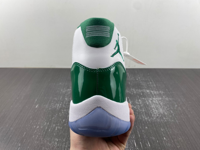 Air Jordan 11 CT8012-113