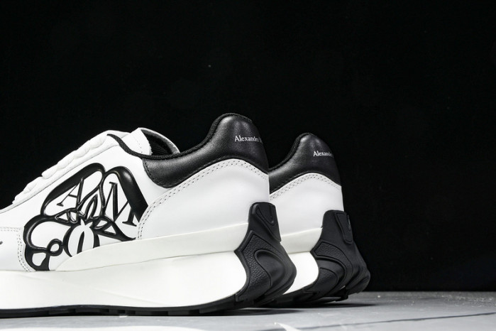 MQ Sneakers