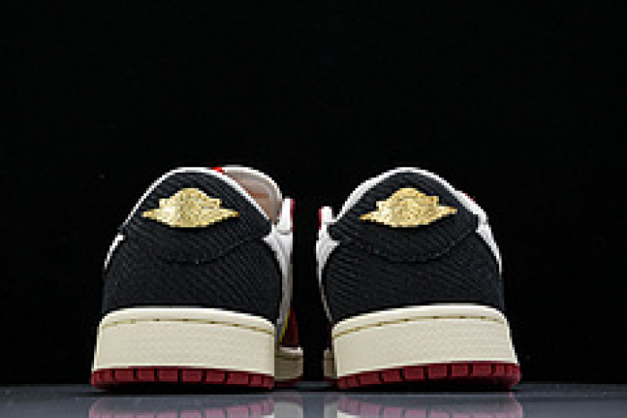Trophy Room x Air Jordan 1 Low OG “Rookie Card: Home” HV6157-100