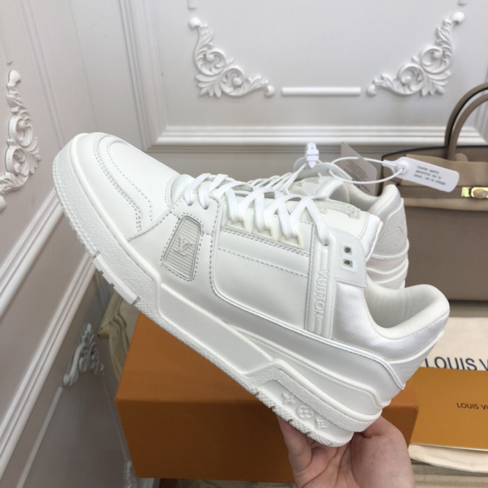 LV SNEAKER LOW 0516-001