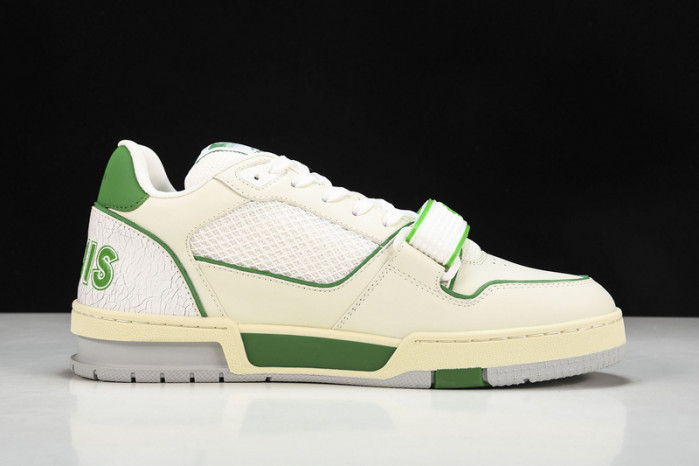 LV SNEAKER LOW YEE-013
