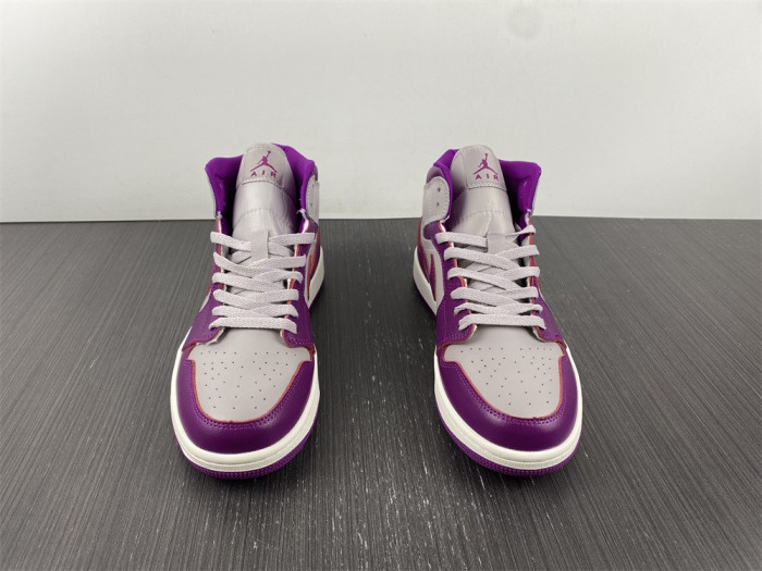 Air Jordan 1 Mid SBQ6472-501