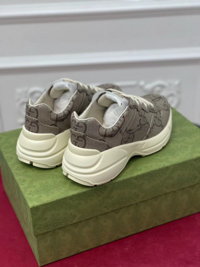 Gv*c  sneaker