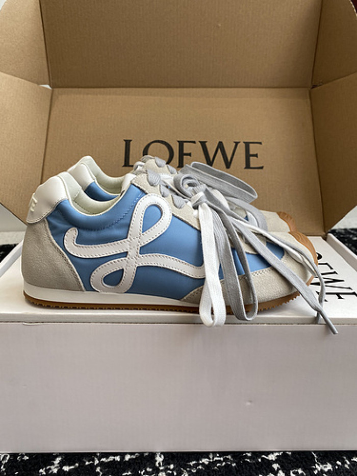 L*0ewe Ballet Runner LW-FOR17