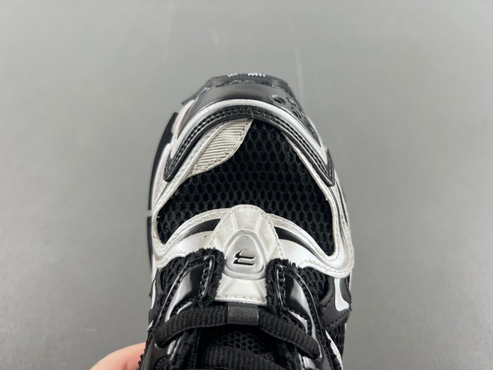 BLCG RUNNER  779064-W3RBXP-0213