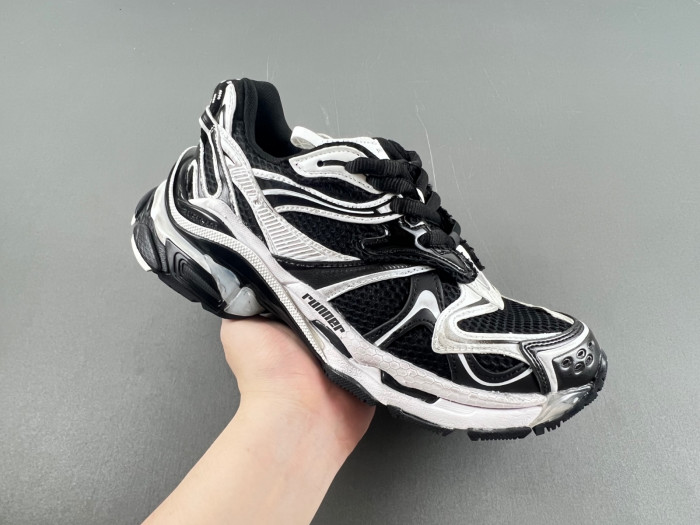 BLCG RUNNER  779064-W3RBXP-0213