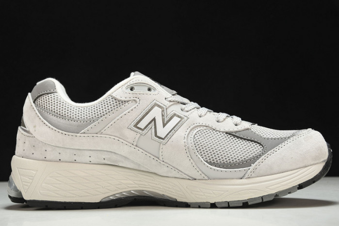 new Ba1an*e yeeshoes  ml2002ro