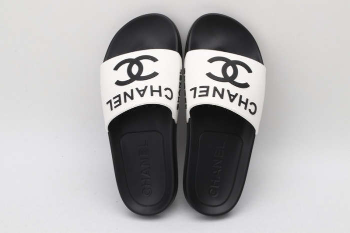 CH*NEL SLIPPERS