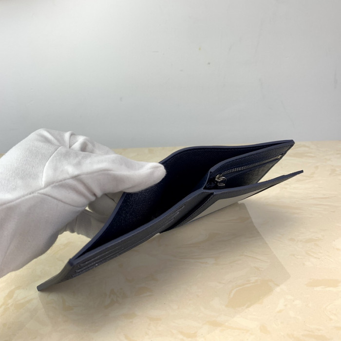 LouiV Wallet