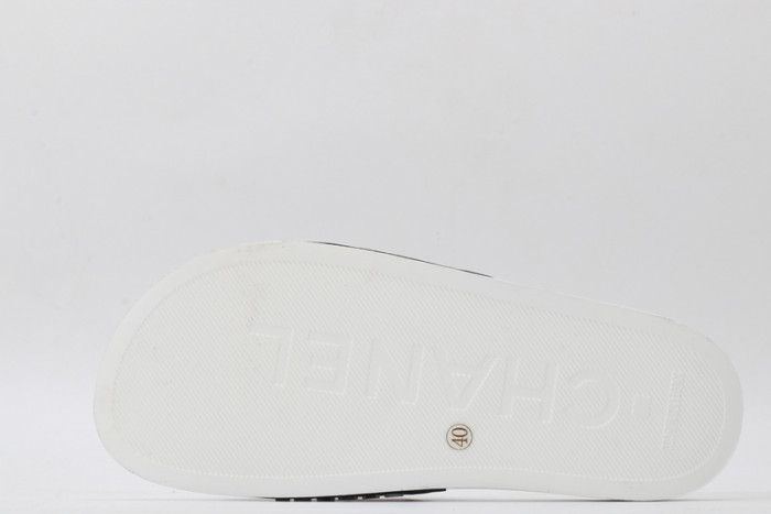 CH*NEL SLIPPERS