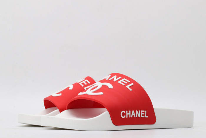 CH*NEL SLIPPERS