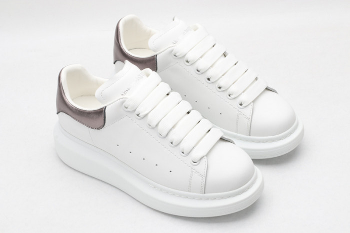MQ Sneakers