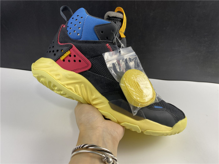 UNION LA X JORDAN DELTA MID ‘OFF NOIR’ DA1951-001