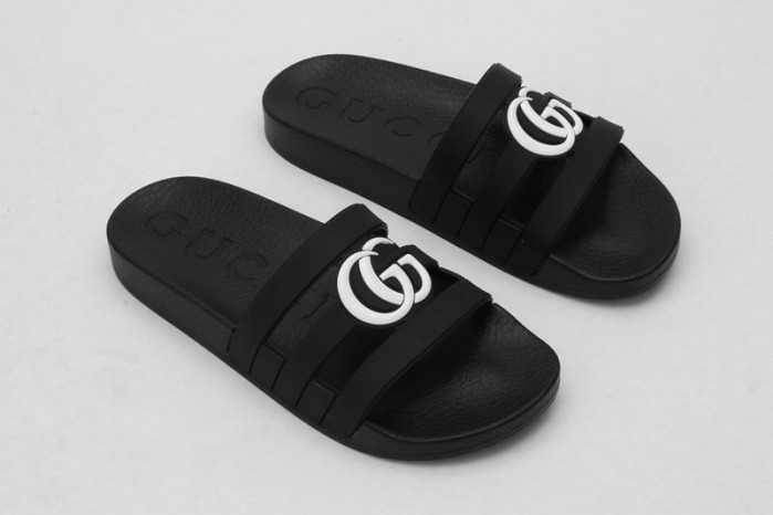 GUCC SLIPPERS