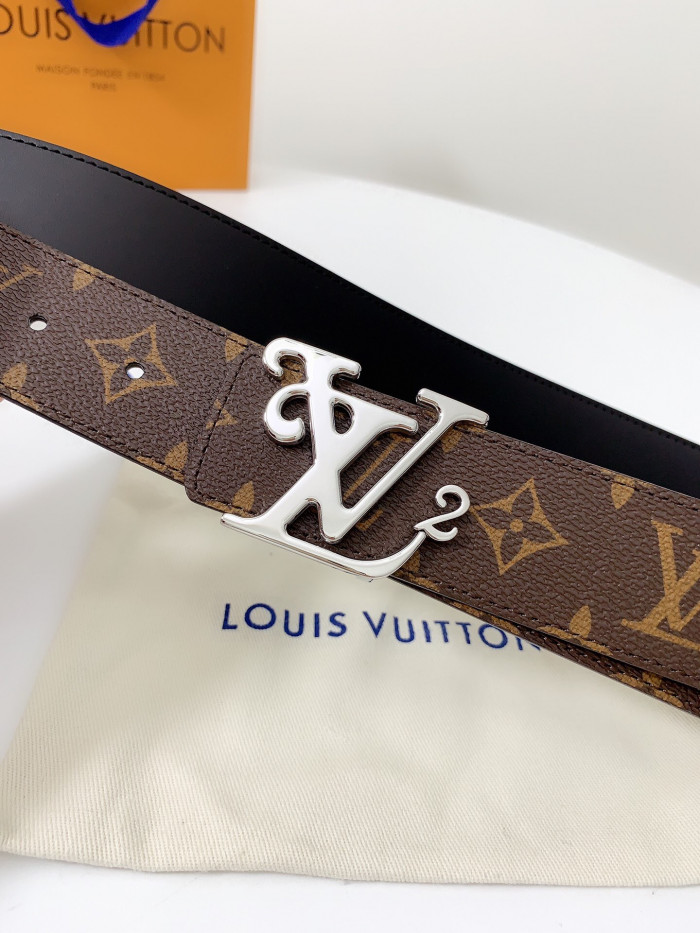 Loui Vuitto Belt-4CM