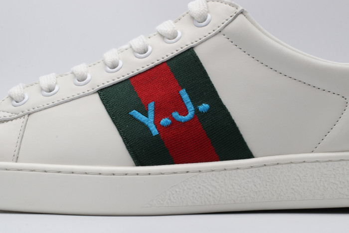 GUCC LOW-TOP SNEAKER